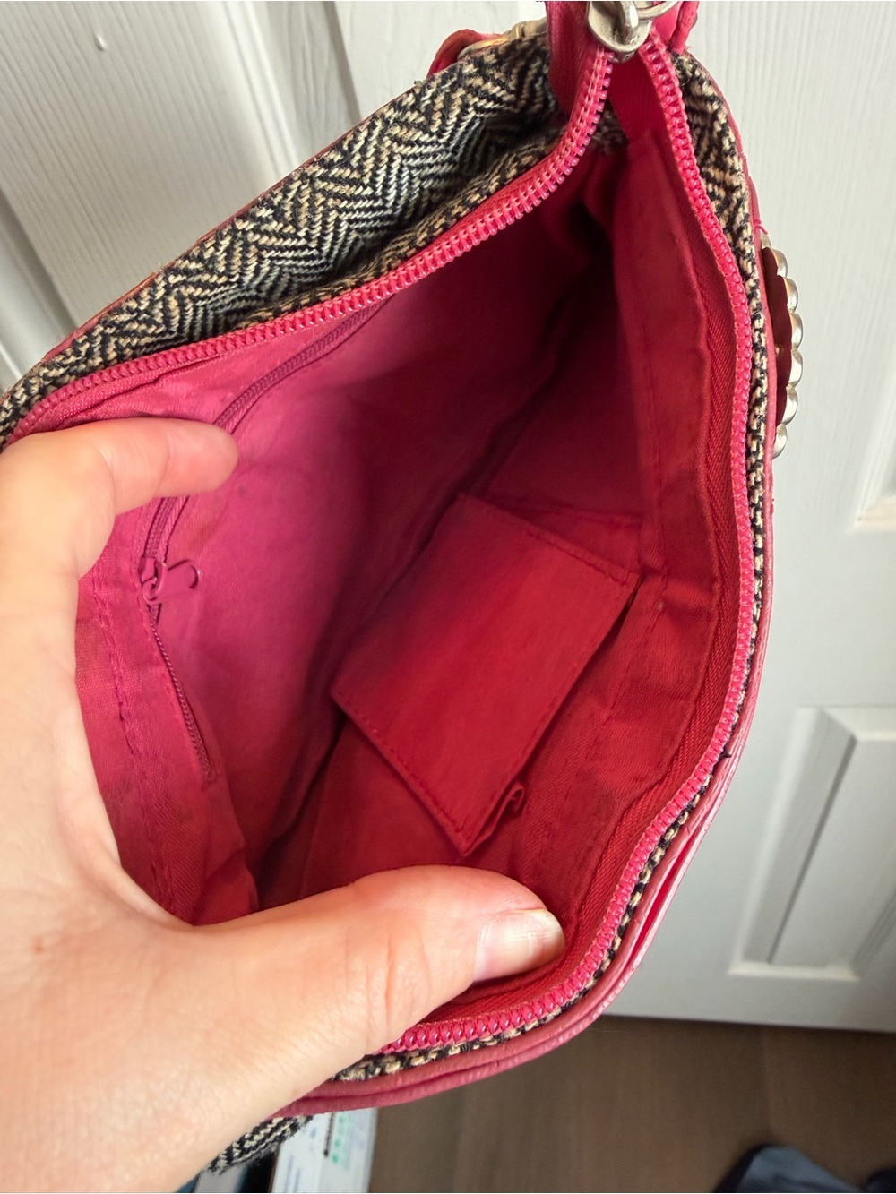 Y2K Pink Accent Herringbone Shoulder Bag - Picture 4 of 5